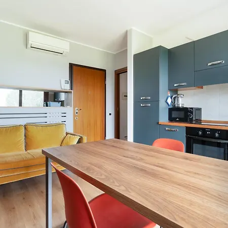 Appartamento Guesthost - Bright Terrace X2 Affori Mm3