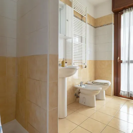 Guesthost - Bright Terrace X2 Affori Mm3 Appartamento